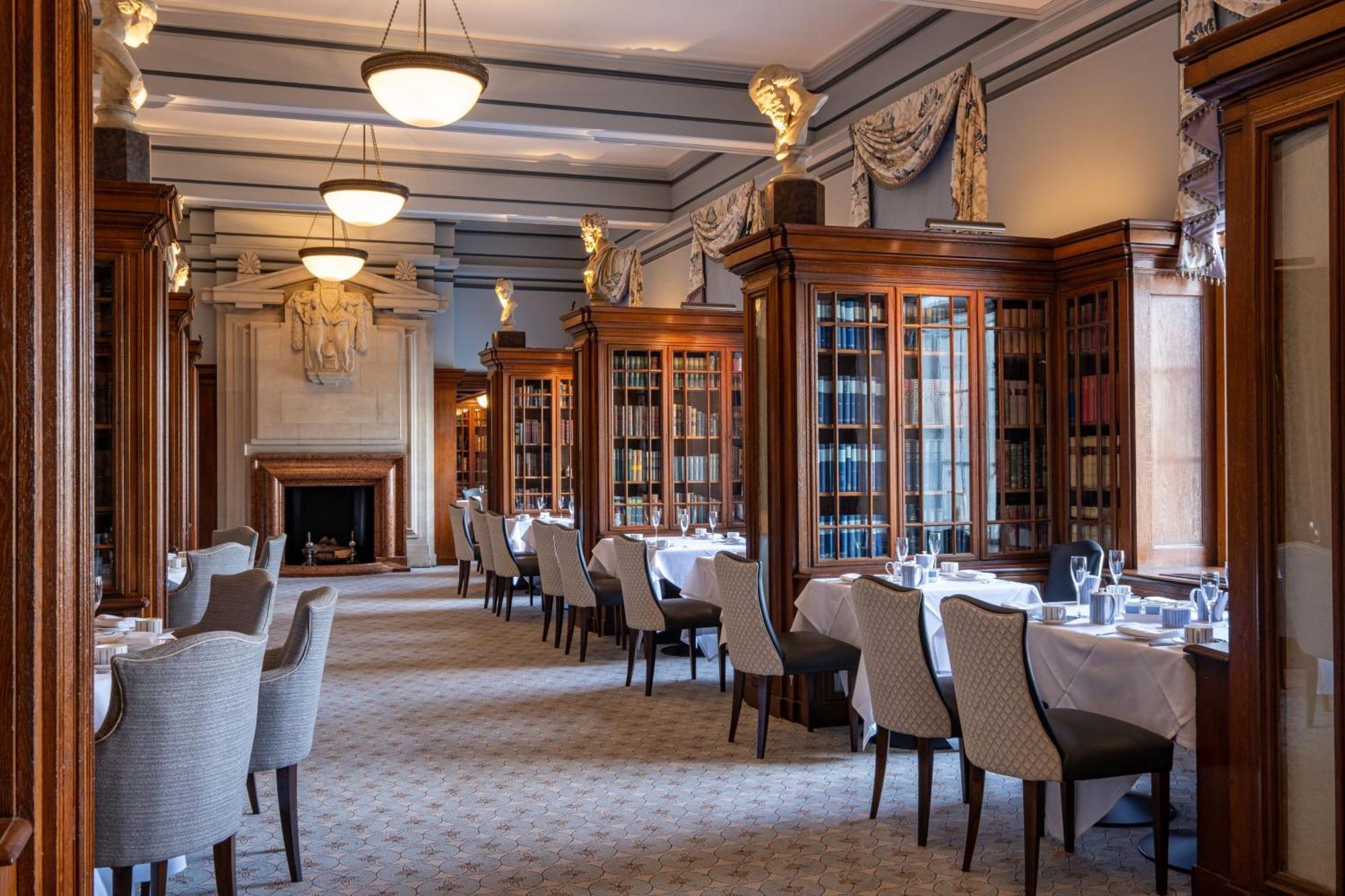 London Marriott Hotel County Hall Ngoại thất bức ảnh