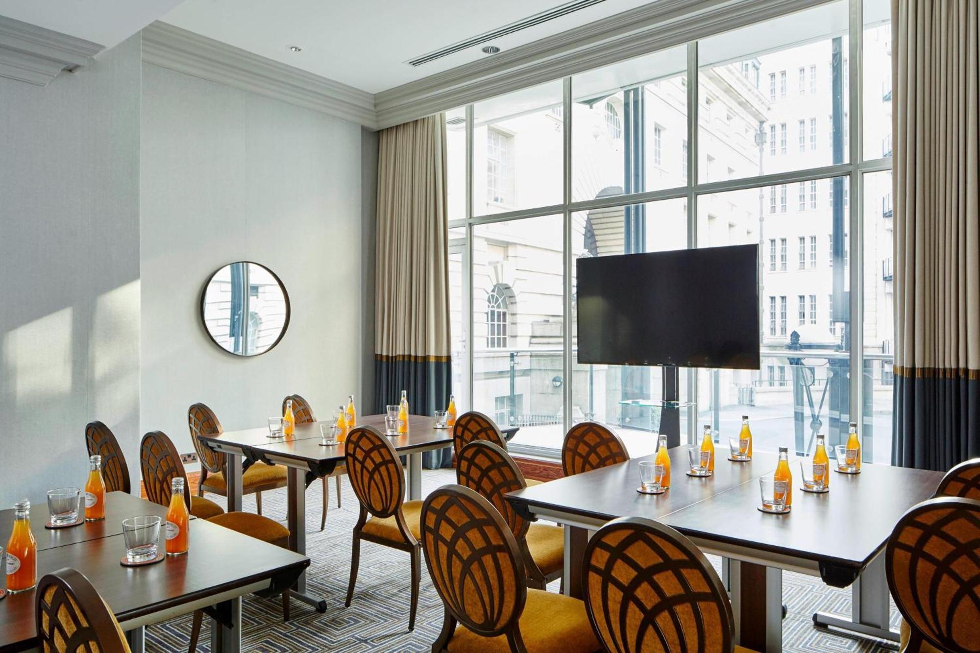 London Marriott Hotel County Hall Ngoại thất bức ảnh